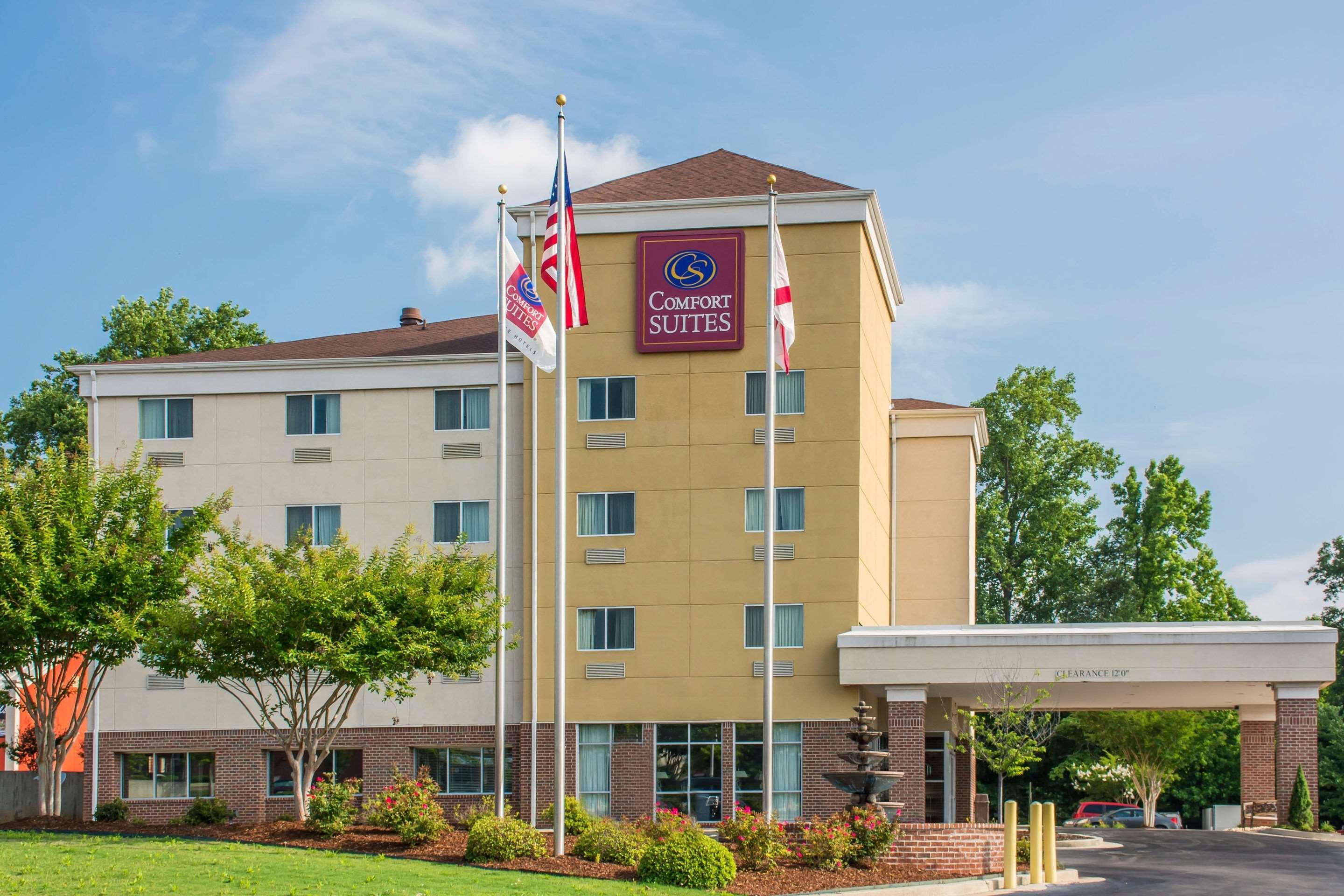 Comfort Suites Huntsville Midcity District At Research Park Exterior photo