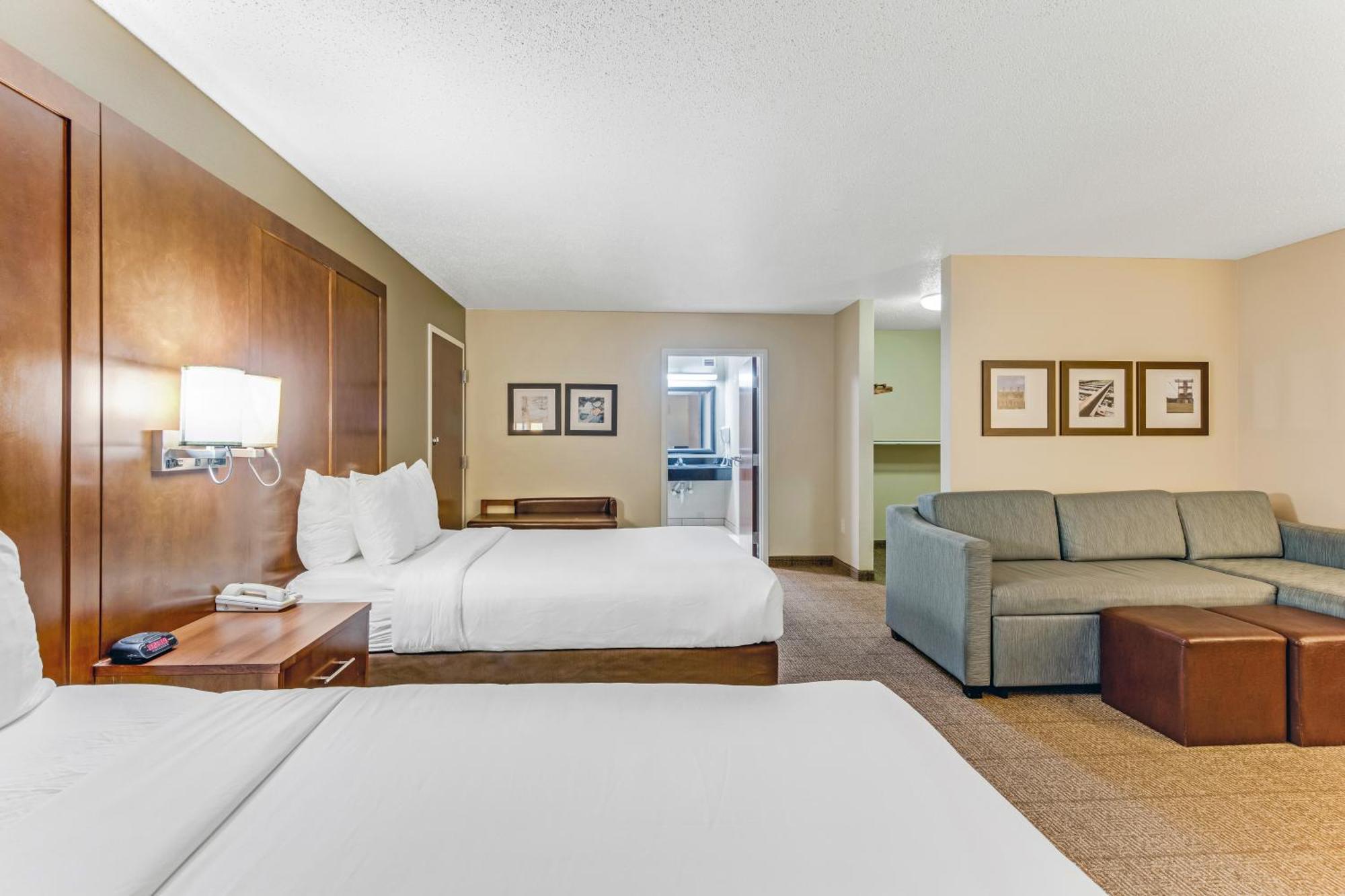 Comfort Suites Huntsville Midcity District At Research Park Exterior photo