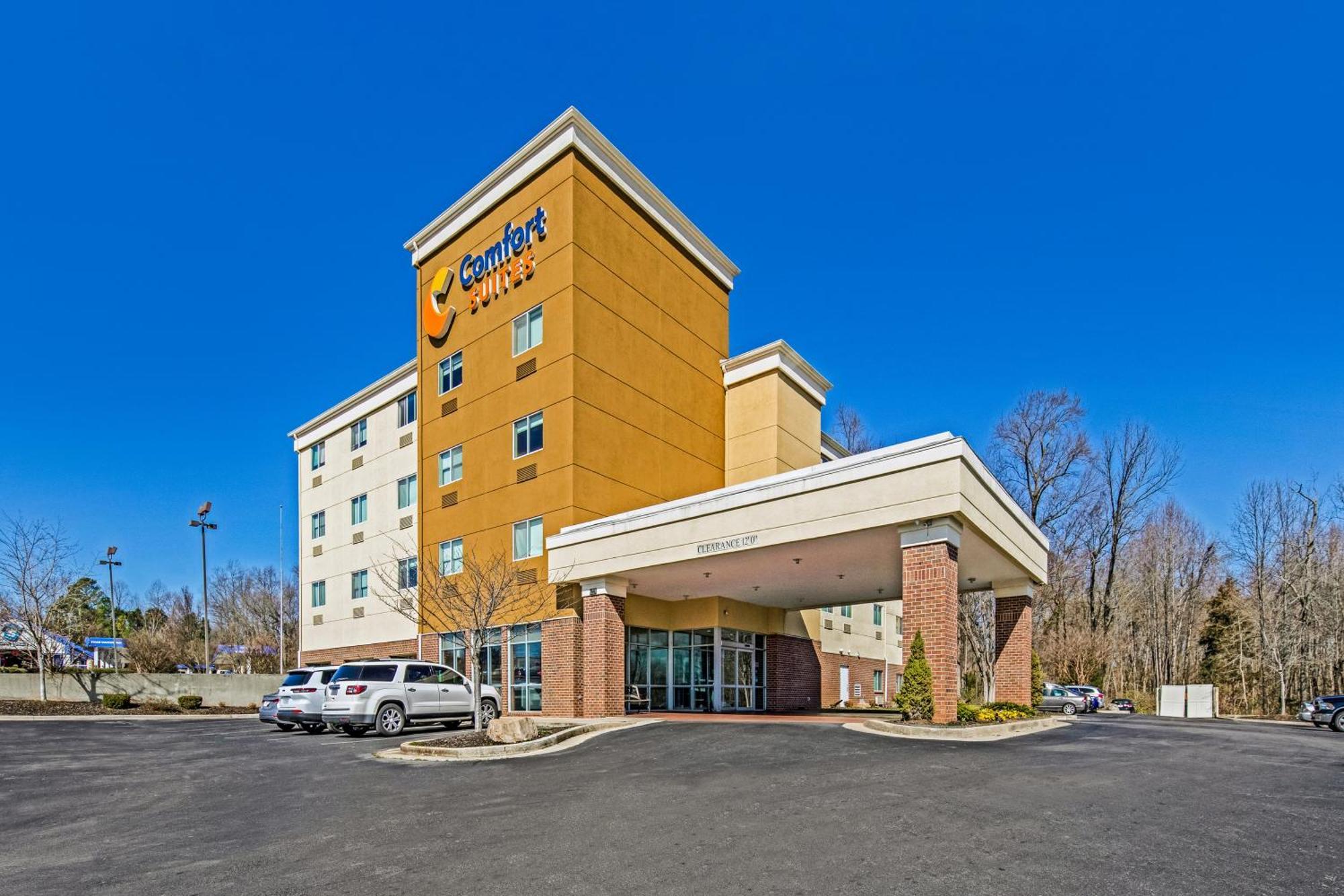 Comfort Suites Huntsville Midcity District At Research Park Exterior photo