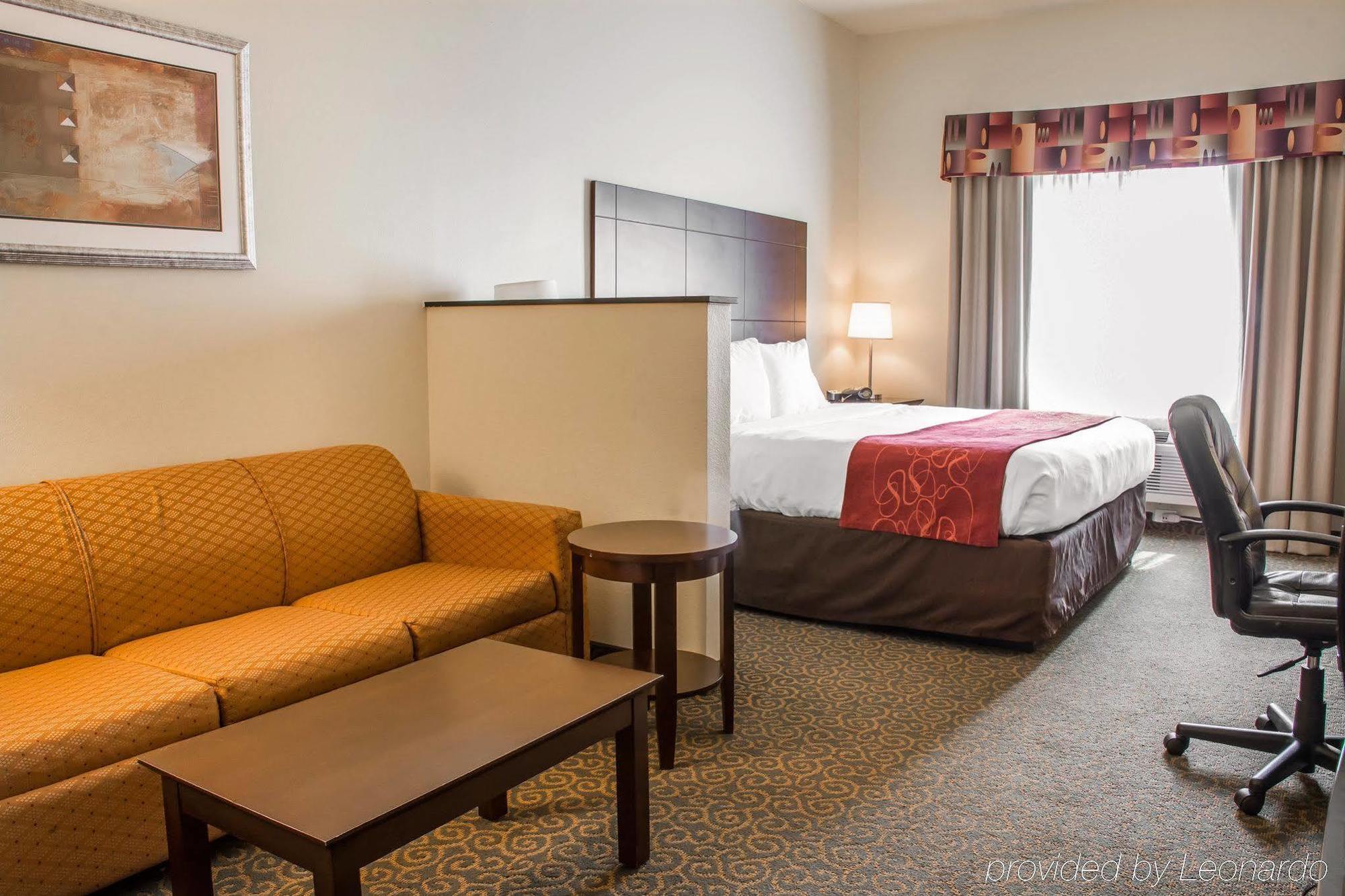 Comfort Suites Huntsville Midcity District At Research Park Exterior photo