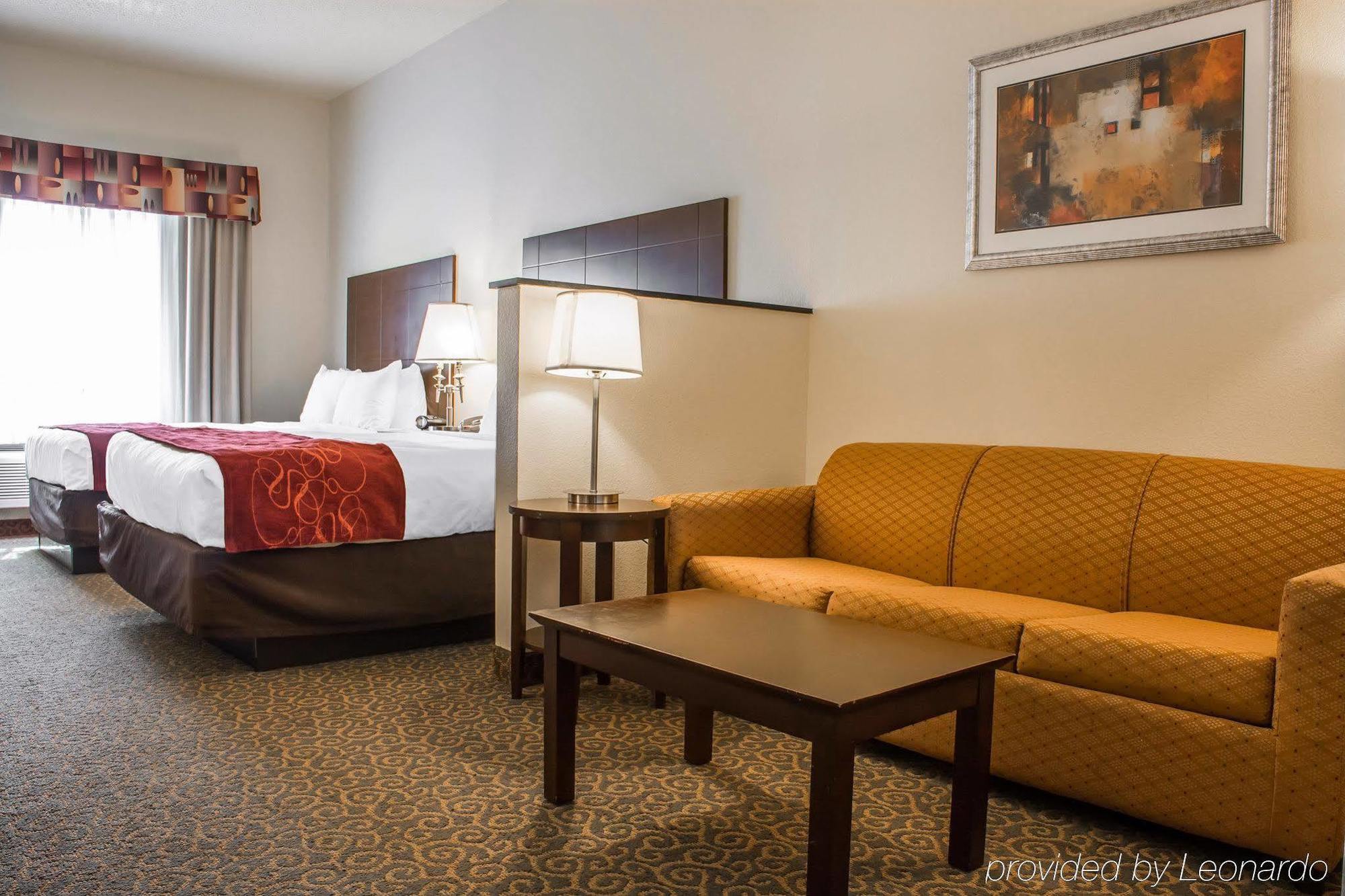 Comfort Suites Huntsville Midcity District At Research Park Exterior photo